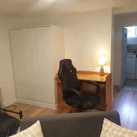 Studio 25M2 Independant Sous-Sol Apartman Sarcelles Kültér fotó